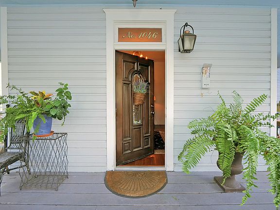 5th image of 1046 Kemp St