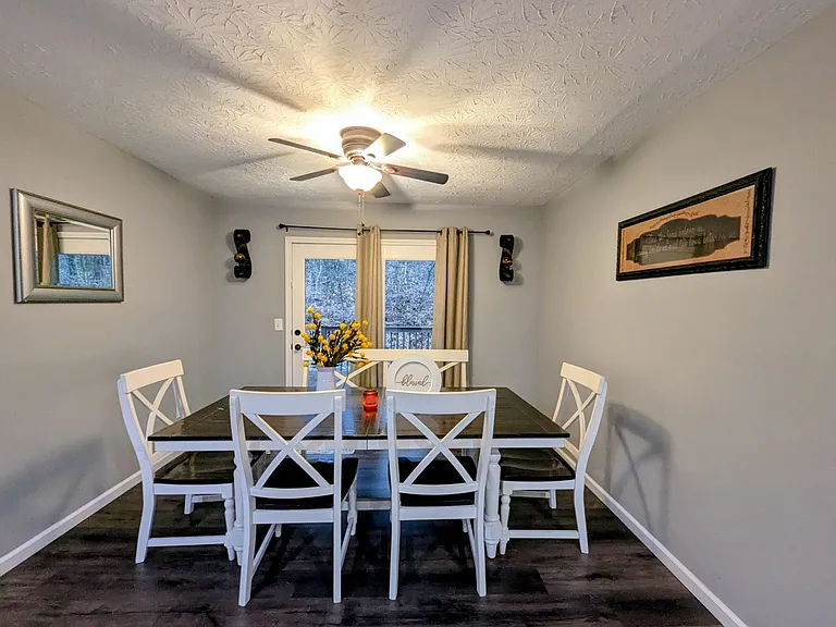 9358 S Dry Run Rd — Photo 16
