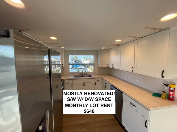 6904 Cortez Rd #239, Bradenton, FL 34210