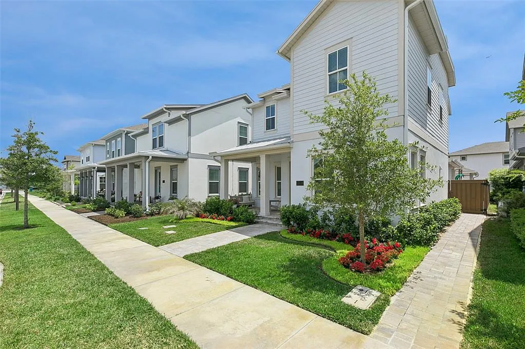 Building Photo - 13114 McMillan Dr