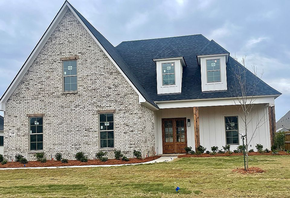 2nd image of 240 Peregrine Way