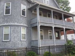 1 Berkshire St #1, Worcester, MA 01609