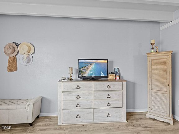 5th image of 8618 Surf Dr #103