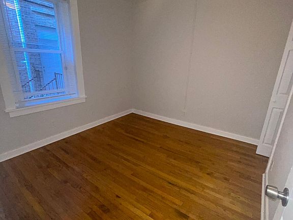 5th image of 2206 S Marshall Blvd #1A