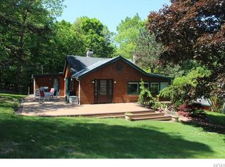 8 Cherry Hill Rd, Blooming Grove, NY 10914