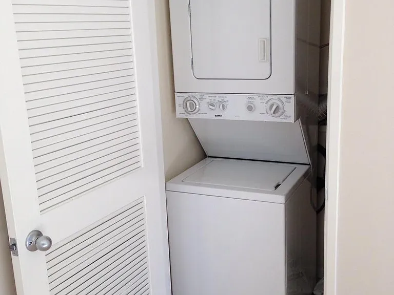 13748 Sherman Way — Photo 2