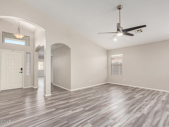 5th image of 41367 W HAYDEN Drive