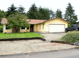 2724 145th St E, Tacoma, WA 98445