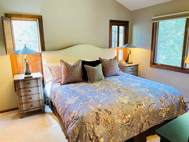4150 Columbine Dr — Photo 18