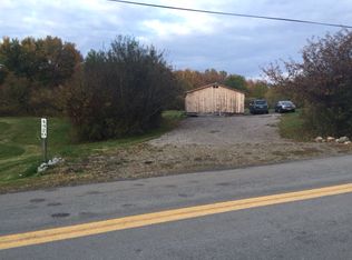 4320 Woodside Rd, Lawtons, NY 14091