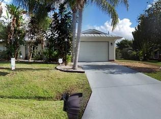2085 SW Scorpio Ln, Port Saint Lucie, FL 34984