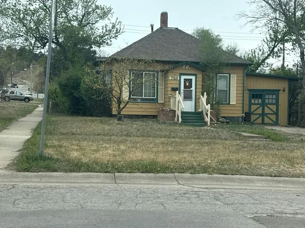 723 11th St, Rapid City, SD 57701