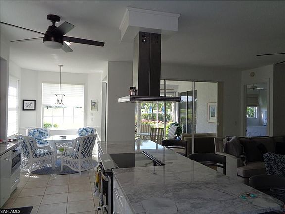 2nd image of 562 Laguna Royale Blvd APT 601