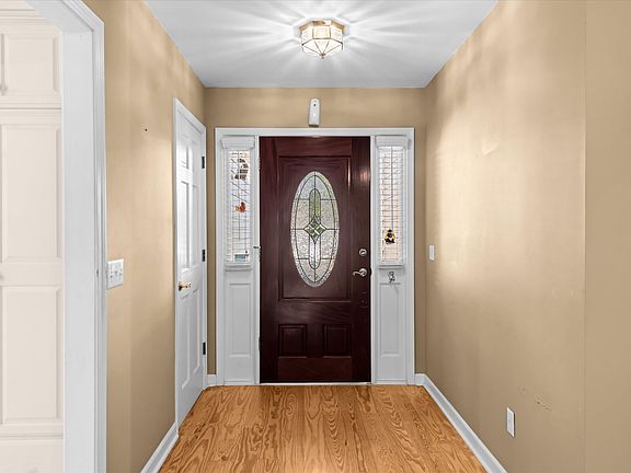 5th image of 79 Ridgecreek Dr