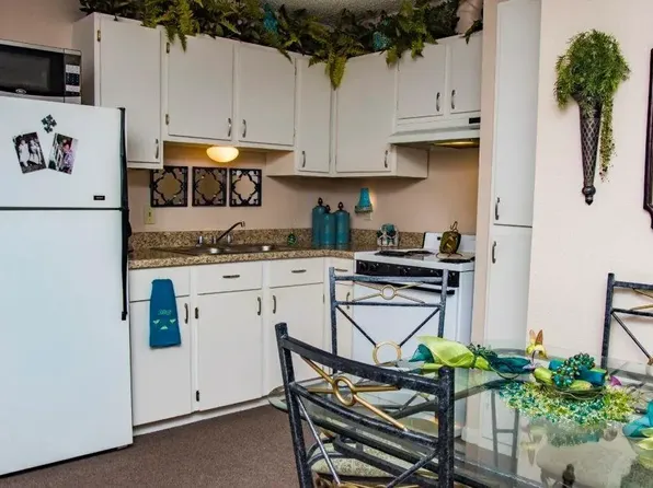 Evergreen Apartments, 907 W Simpson Ave, McCleary, WA 98557