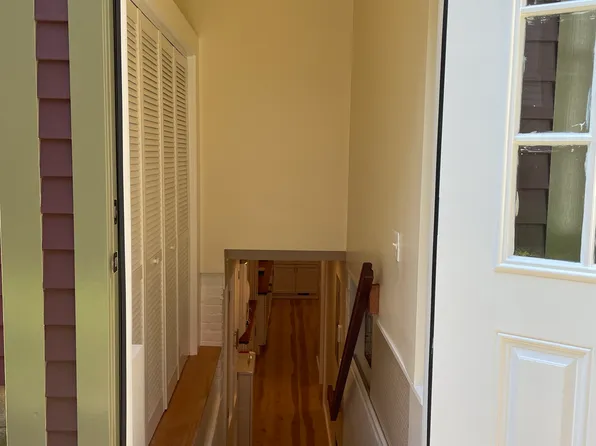 2 Green Pl #2A, Newport, RI 02840