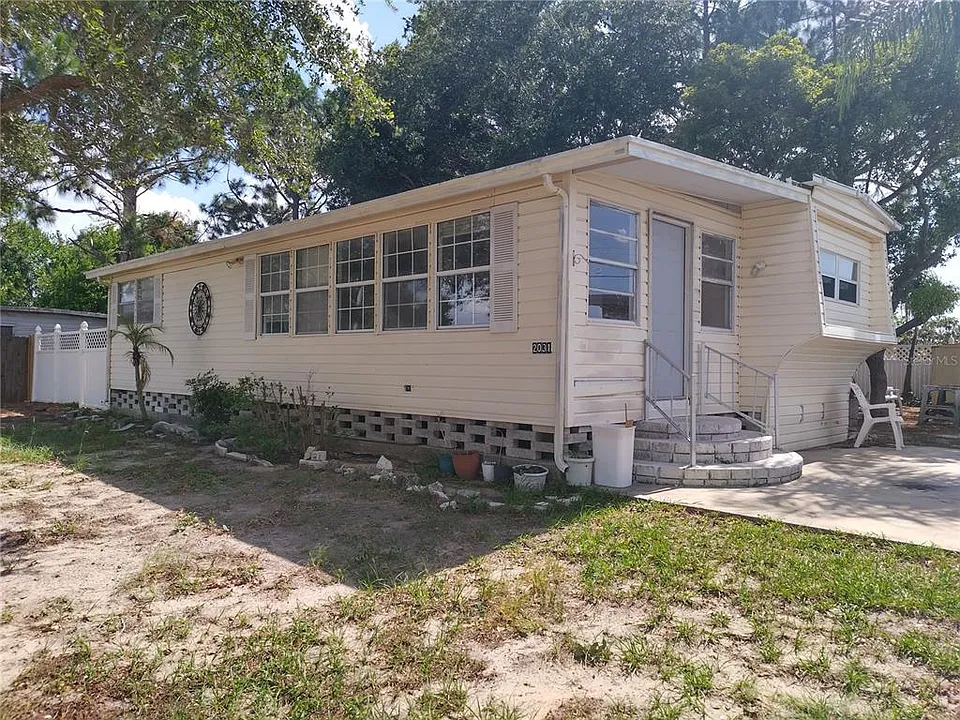 2031 Lullaby Dr
