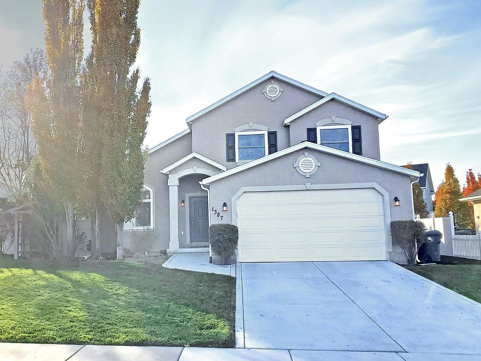 1st image of 1387 S Parkside Dr