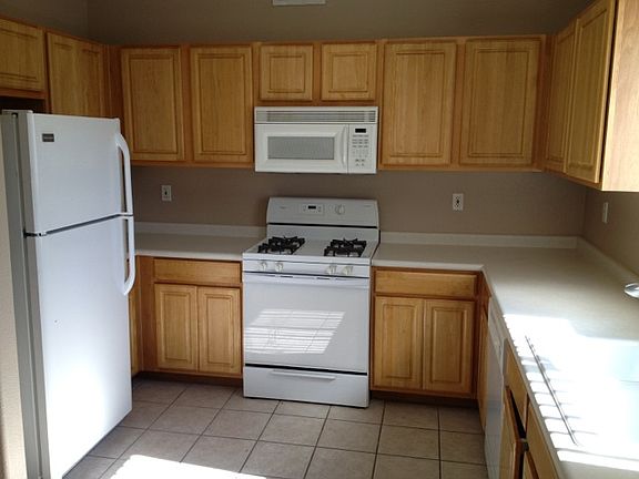4th image of 6164 Pine Villa Ave Unit 204