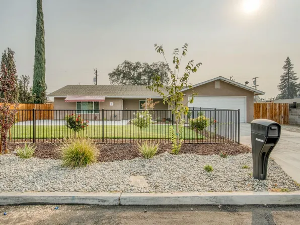 5026 N Bungalow Ln, Fresno, CA 93704