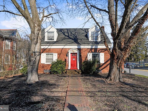 4th image of 17858 Virginia Ave