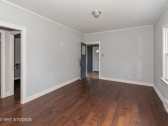 2nd image of 13838 Emerald Ave