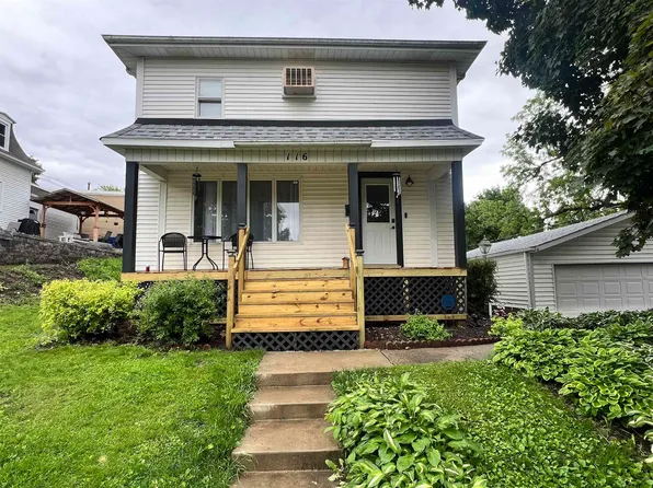 116 8th St NE, Waverly, IA 50677