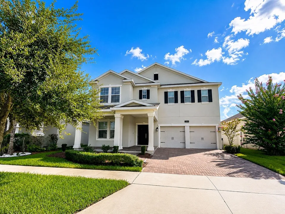 10881 Longleaf Woods Dr