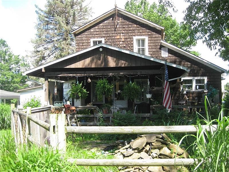 1st image of 143 11th St