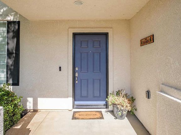3rd image of 9128 N Winery Ave