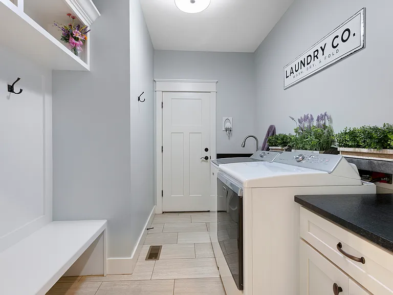 179 Barnrock Dr — Photo 30