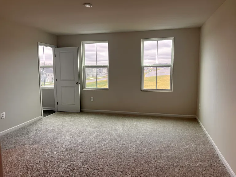 801 Otero Ln — Photo 17