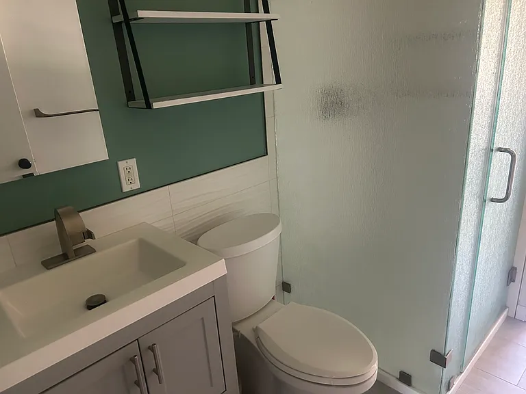 5357 Limerick Ave — Photo 3