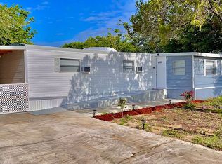 6995 Chestnut Dr, Cocoa, FL 32927