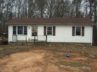 2014 Acorn Rd, Nathalie, VA 24577