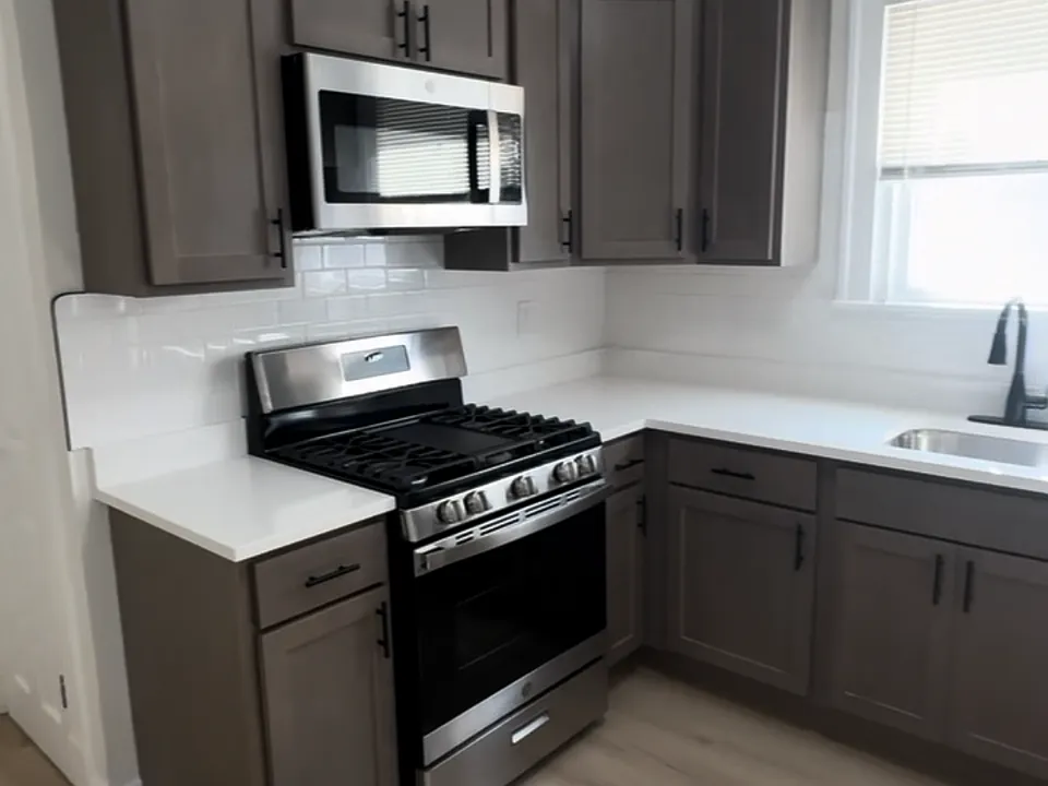 2516 Schrage Ave #2