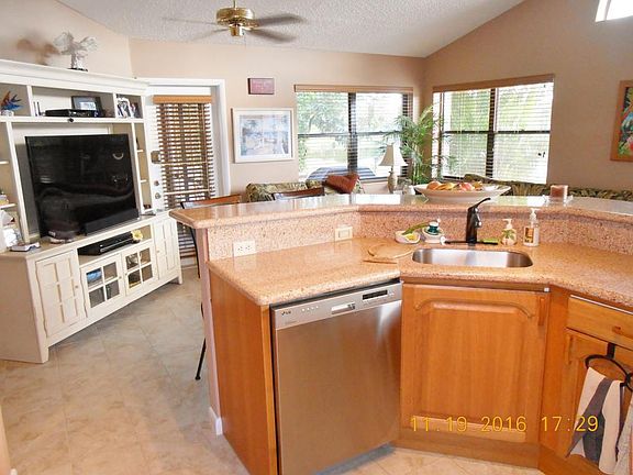 4th image of 7158 Le Chalet Blvd