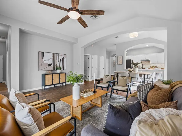 10004 Crater Lake Pass, Austin, TX 78747