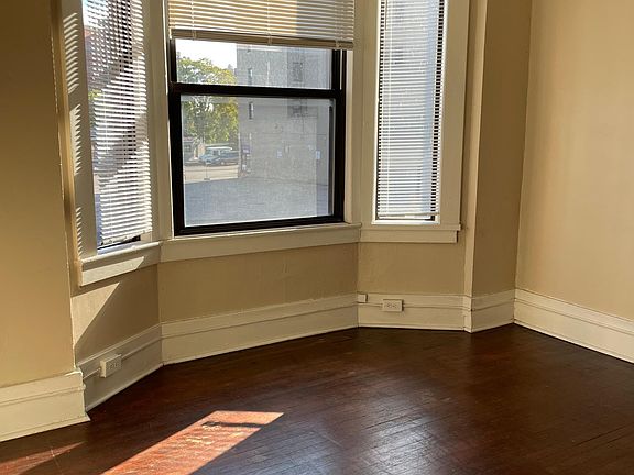 3rd image of 239 Andrews St APT 4