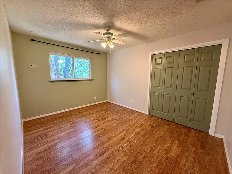 6301 Emory Ln — Photo 15
