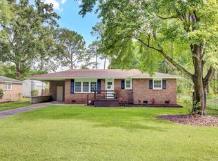2900 Otranto Rd, North Charleston, SC 29406