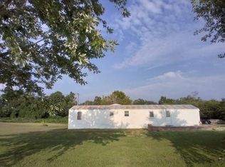 800 Luna Rd, Sparta, TN 38583