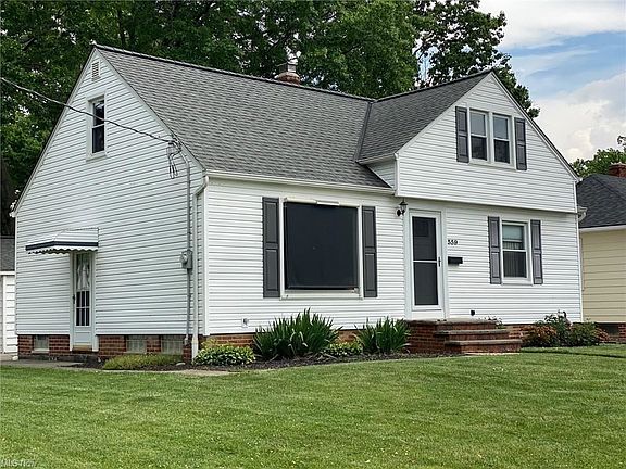 2nd image of 559 Bayridge Blvd