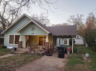 708 Williams Ave, Cleburne, TX 76033