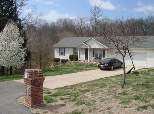 673 Woodview Dr, Villa Ridge, MO 63089