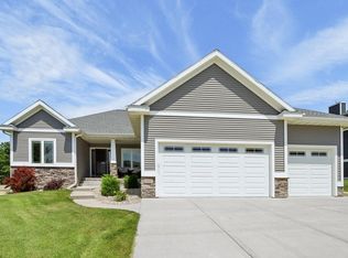 501 Ridge Top Dr, Waunakee, WI 53597