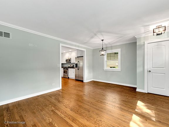 5th image of 142 N Prospect Ave