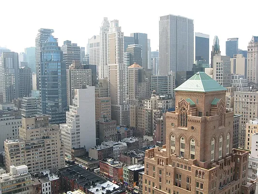 Rented by Newell and Assoc. | media 17