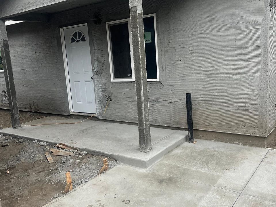 1st image of 568 W Magnolia Ave Unit 2