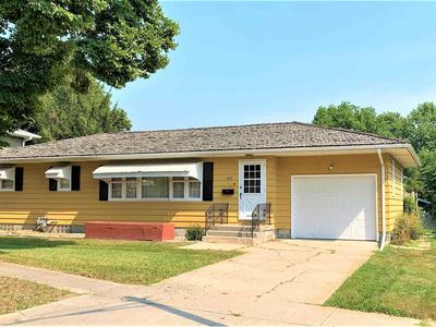 900 Walnut Ave, Norfolk, NE, 68701